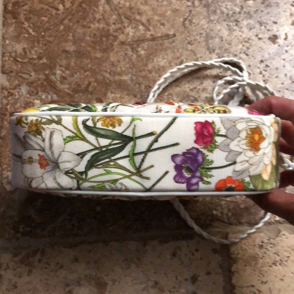 New in box Gucci compact handbag - Picture 9 of 10